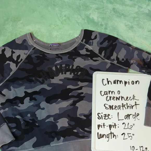 Champion Camo Crewneck Sweater Women's Large - Picture 2 of 6